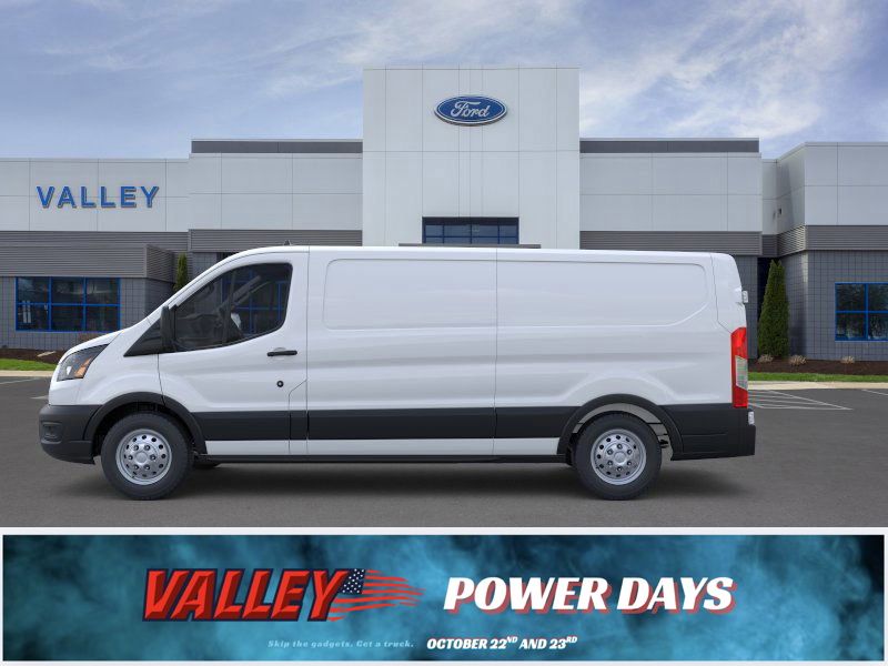 2025 Ford Transit photo 3