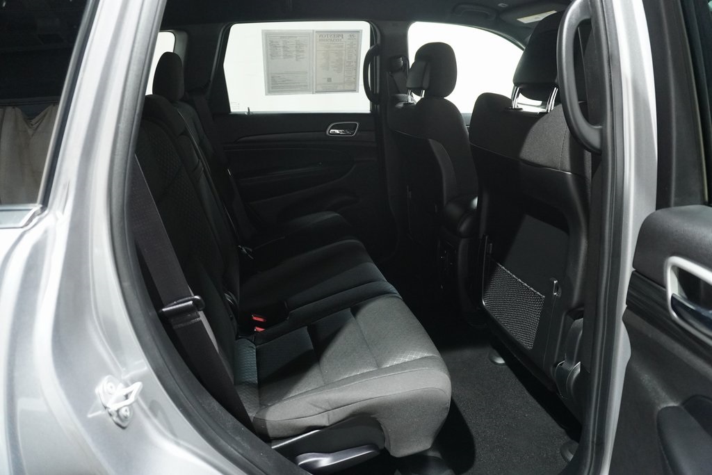2021 Jeep Grand Cherokee Laredo E photo 13