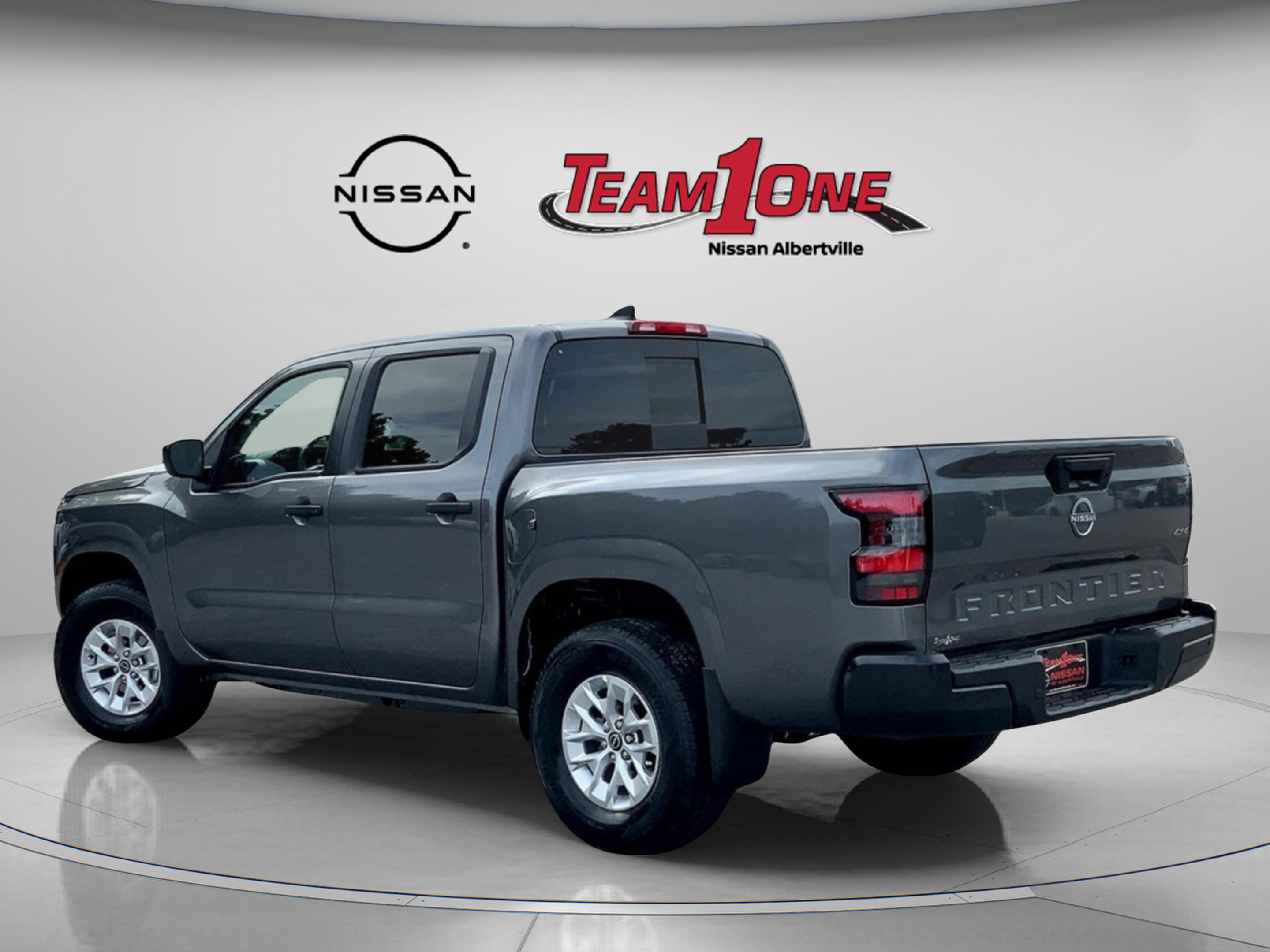 2025 Nissan Frontier S photo 3