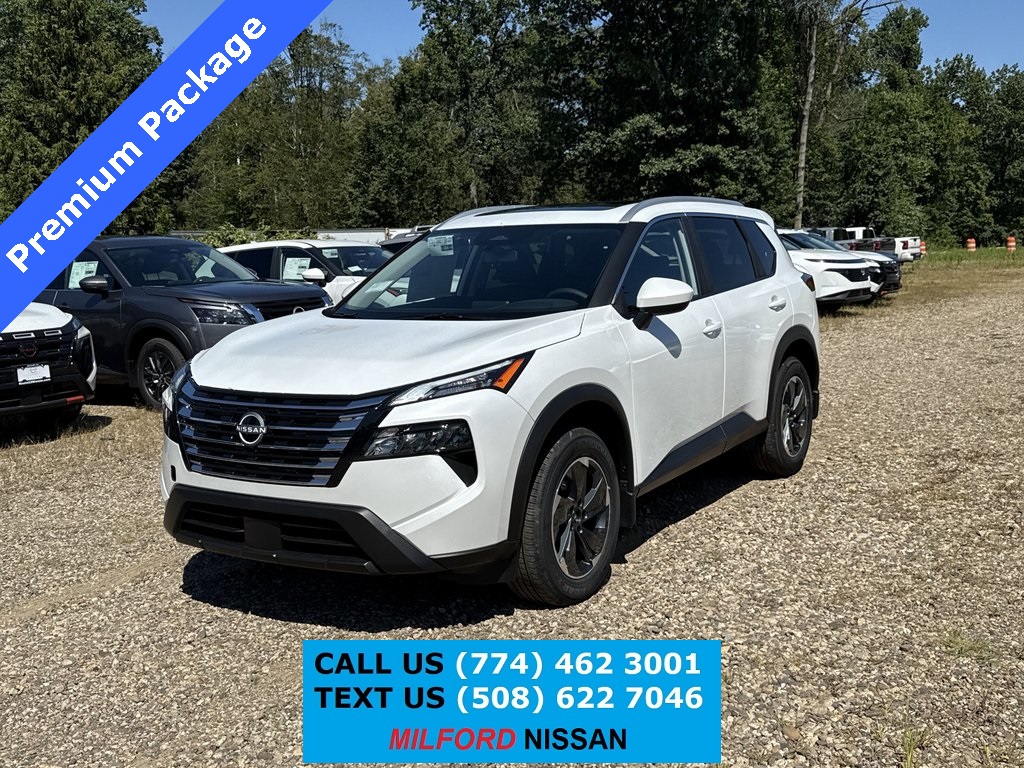 2026 Nissan Rogue SV's photo