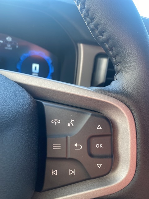 2025 Ford Bronco Outer Banks photo 18