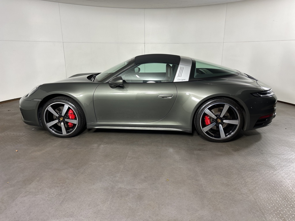2022 Porsche 911 Targa 4S photo 8