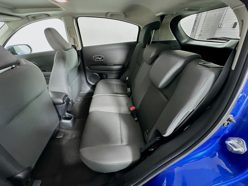 2022 Honda HR-V EX photo 24