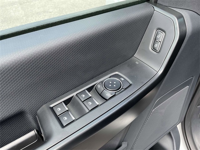 2025 Ford F-150 STX photo 9