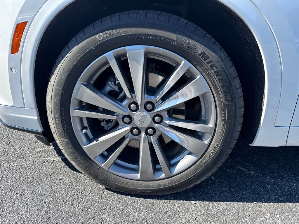 2023 Cadillac XT6 Premium Luxury photo 9