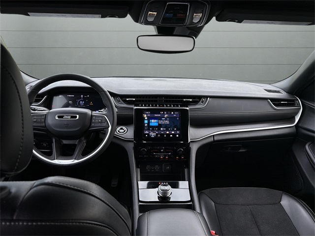 2024 Jeep Grand Cherokee Altitude photo 22