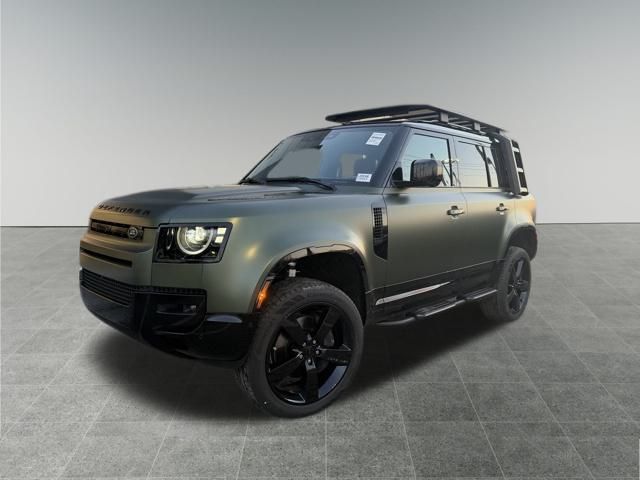 2026 Land Rover Defender X-Dynamic SE's photo