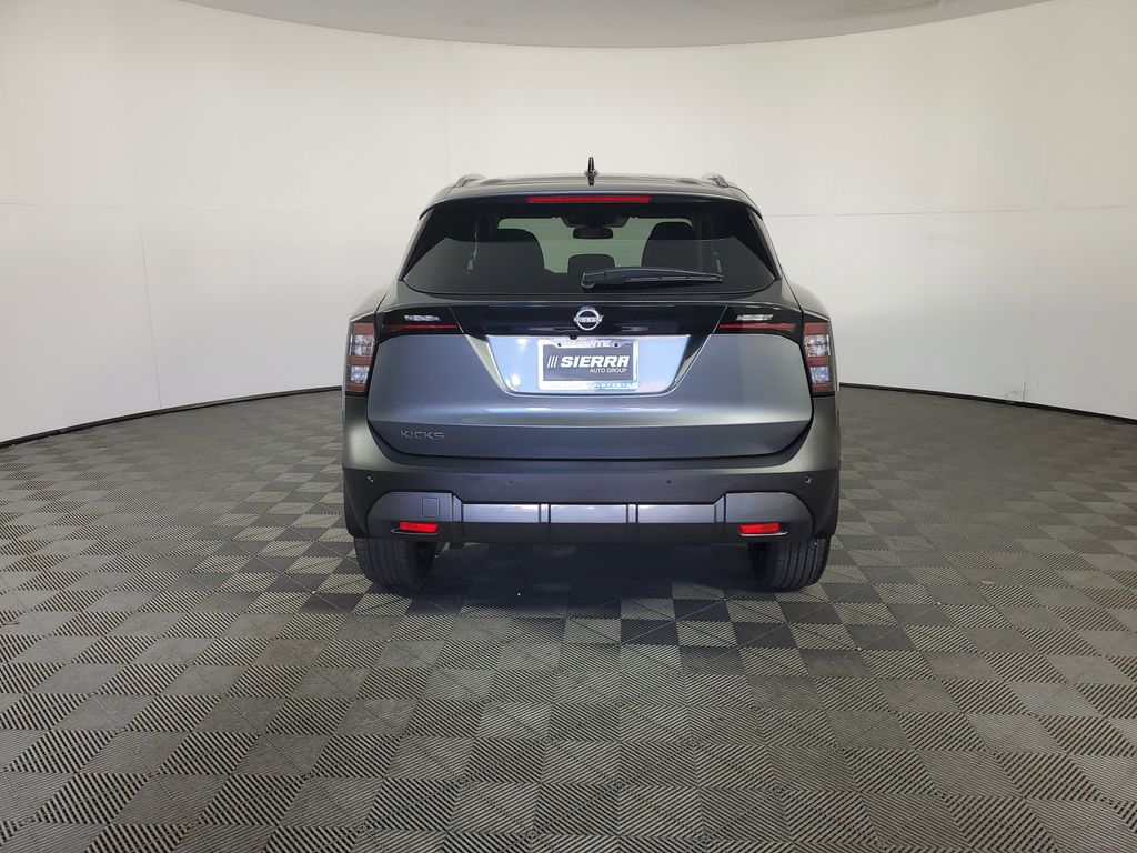 2026 Nissan Kicks SV photo 2