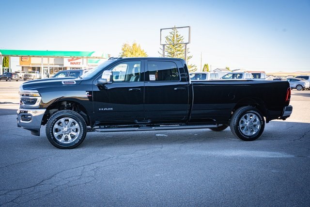 2026 Ram 3500 Laramie photo 11