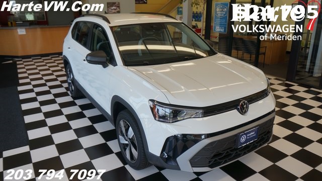 2025 Volkswagen Taos S's photo