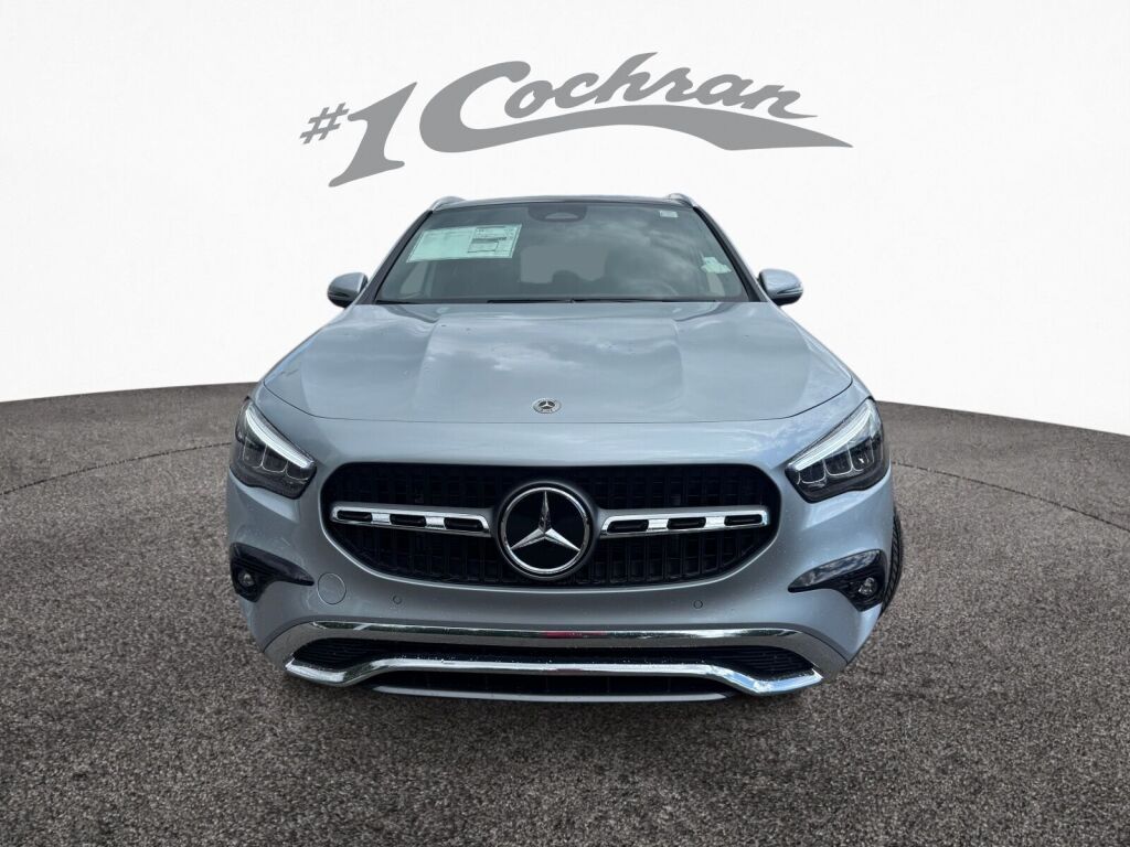 2026 Mercedes Benz GLA 250 4MATIC photo 2