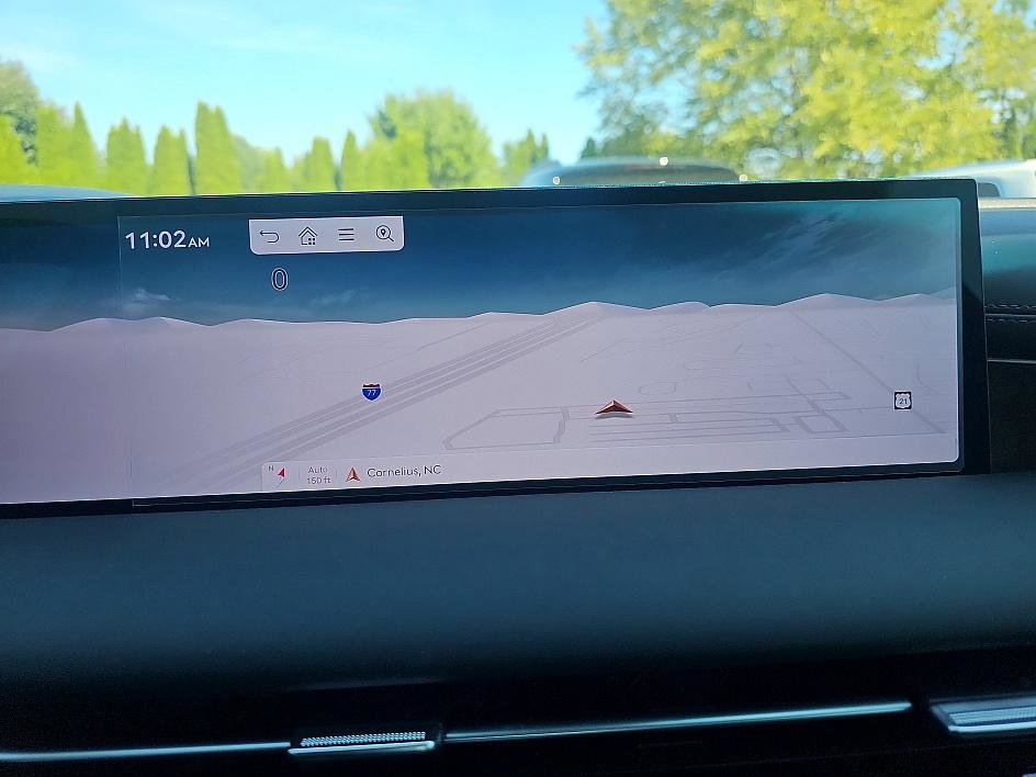 2025 Genesis G80 2.5T Advanced photo 27