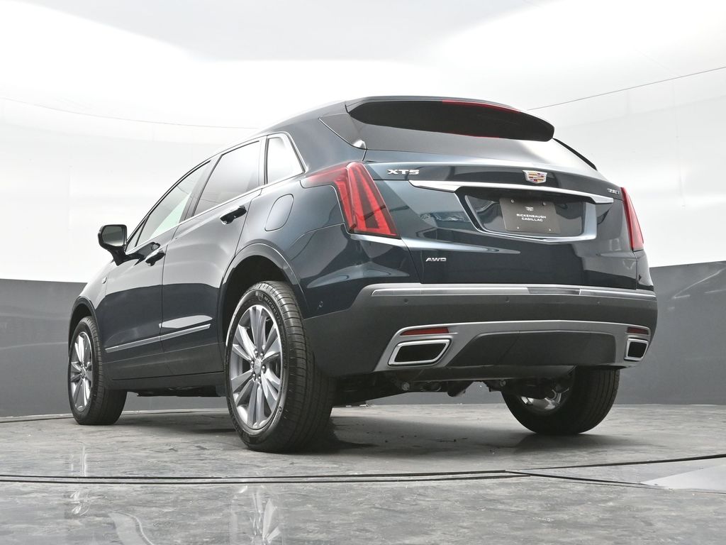 2025 Cadillac XT5 Premium Luxury photo 11