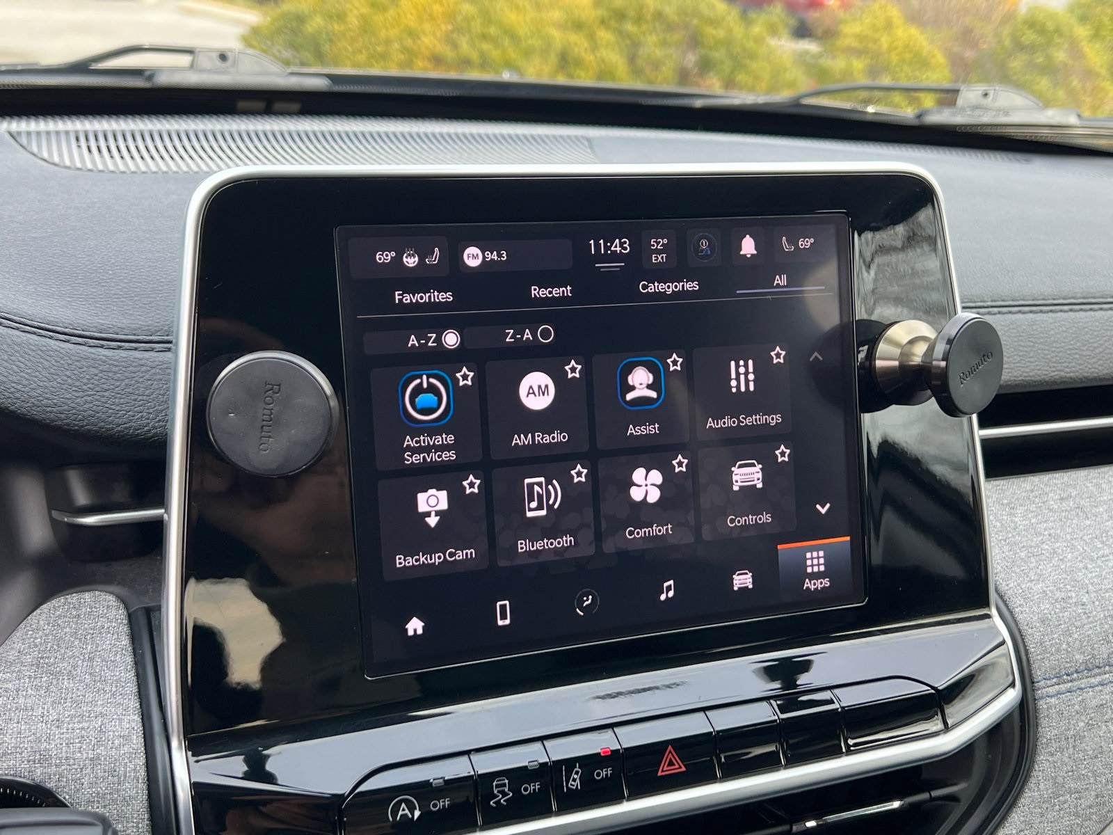 2022 Jeep Compass Latitude photo 4