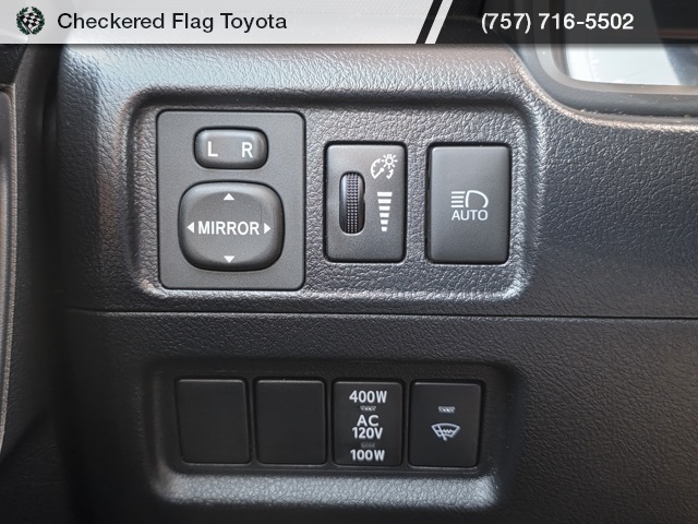 2023 Toyota 4Runner TRD Off-Road Premium photo 10