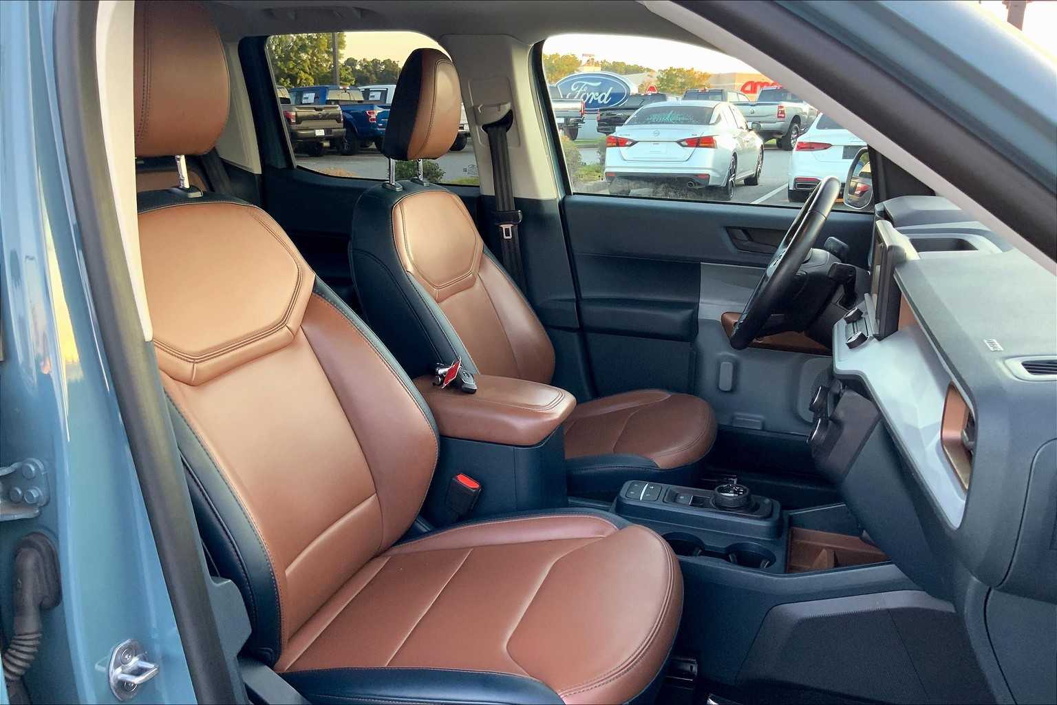 2022 Ford Maverick Lariat photo 8