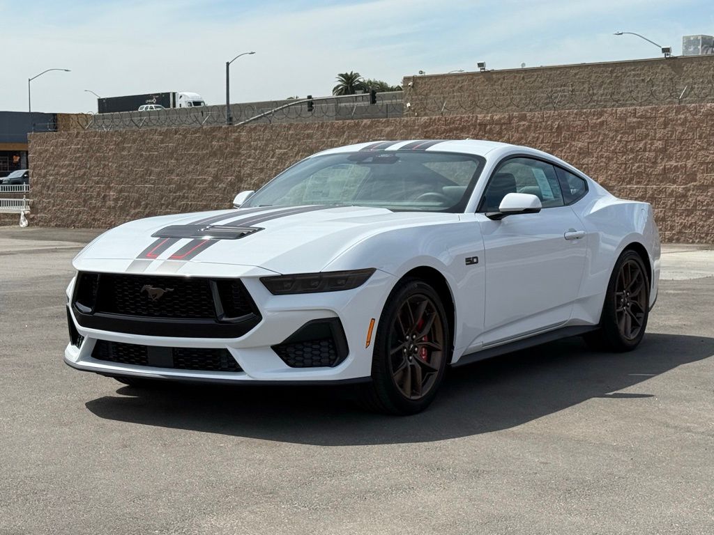 2025 Ford Mustang GT Premium photo 4