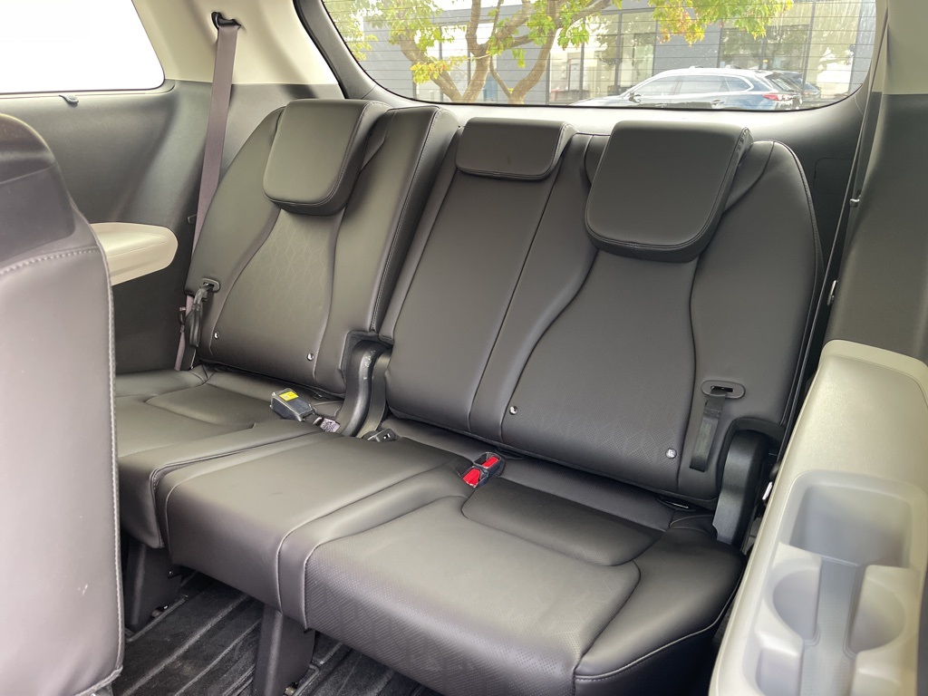 2024 Kia Carnival EX photo 13