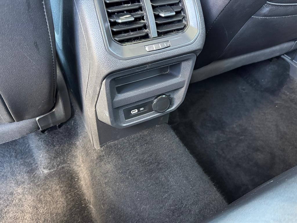 2021 Volkswagen Tiguan SE photo 7