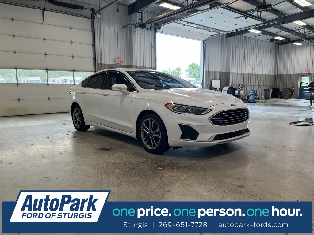 2019 Ford Fusion SEL