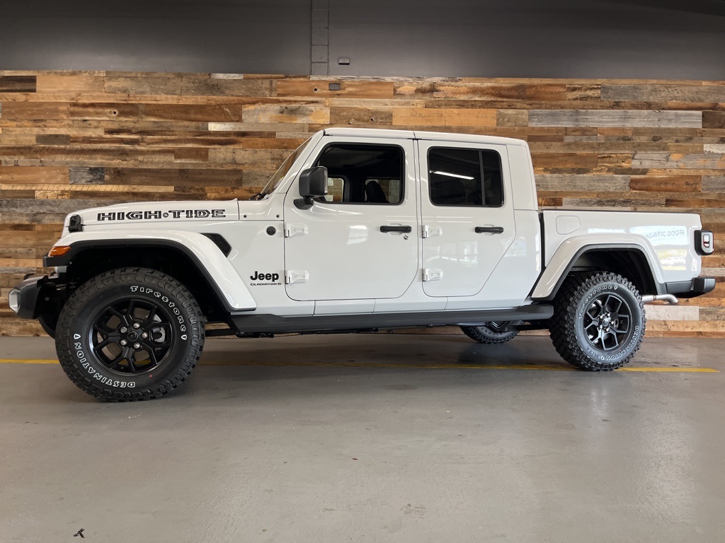 2025 Jeep Gladiator Sport photo 49