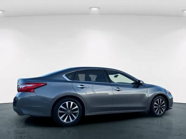 2017 Nissan Altima 2.5 SL photo 7