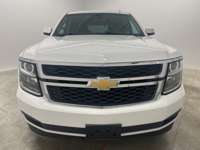 2018 Chevrolet Tahoe LT photo 2