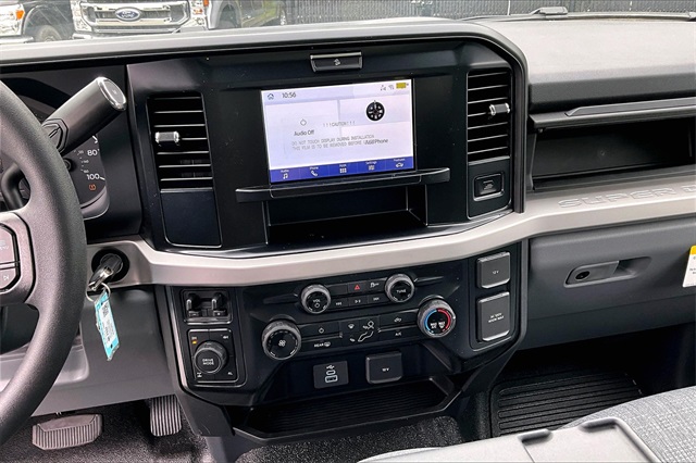 2025 Ford F-350 photo 7