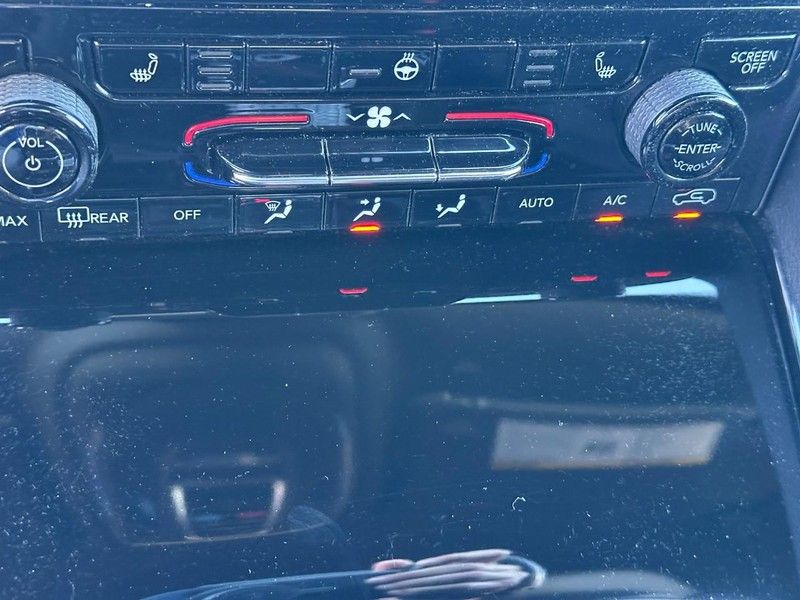 2023 Jeep Grand Cherokee Altitude photo 19