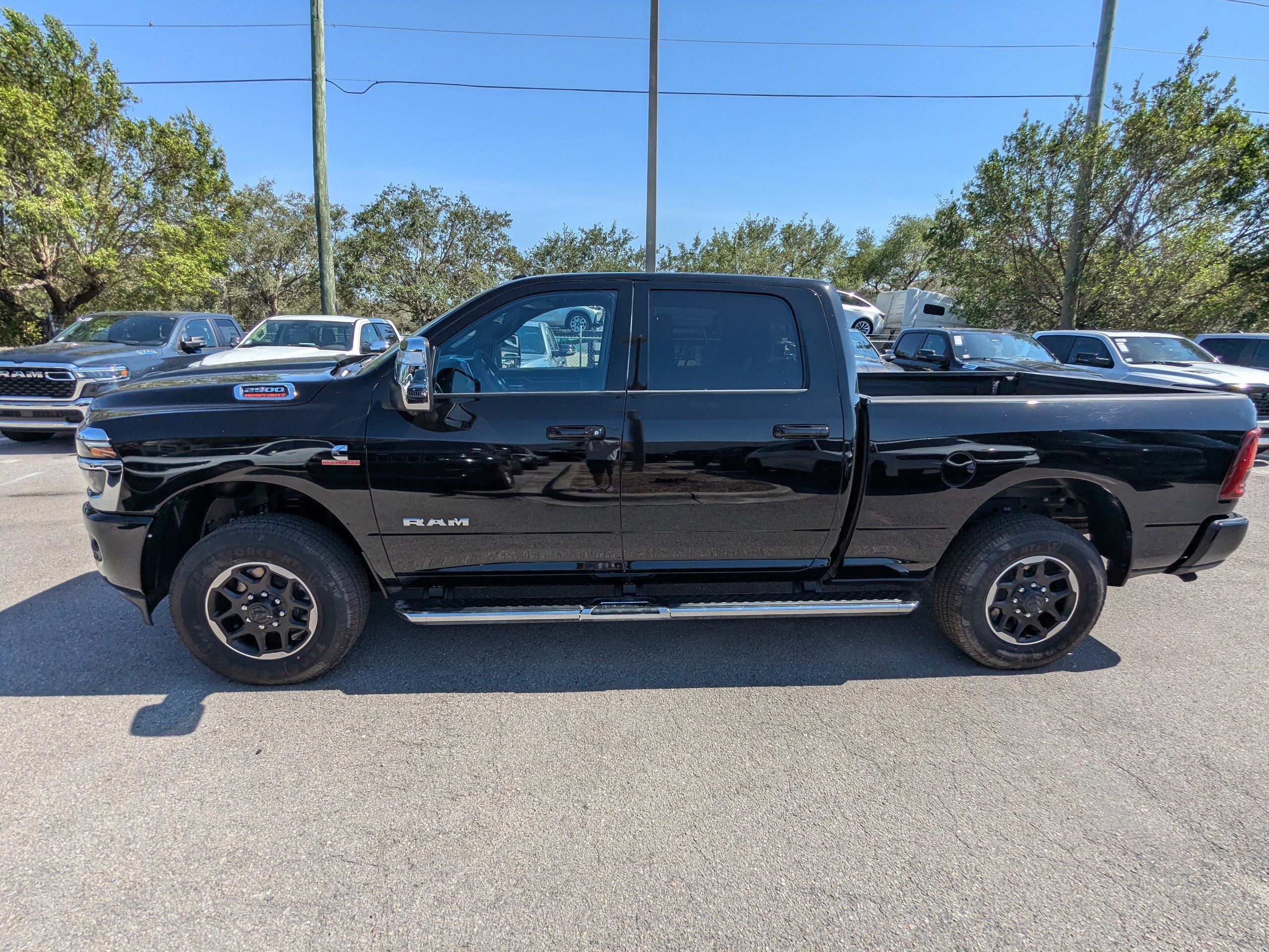 2025 Ram 2500 Laramie photo 6
