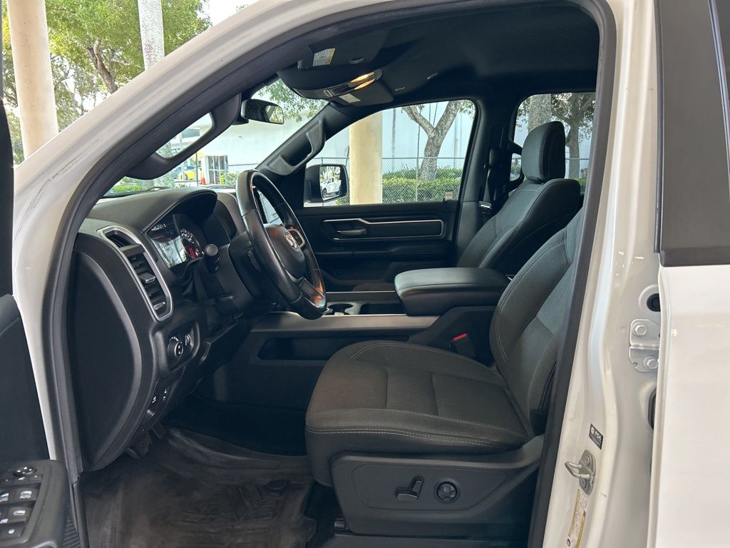 2021 Ram 1500 Big Horn Lone Star photo 3