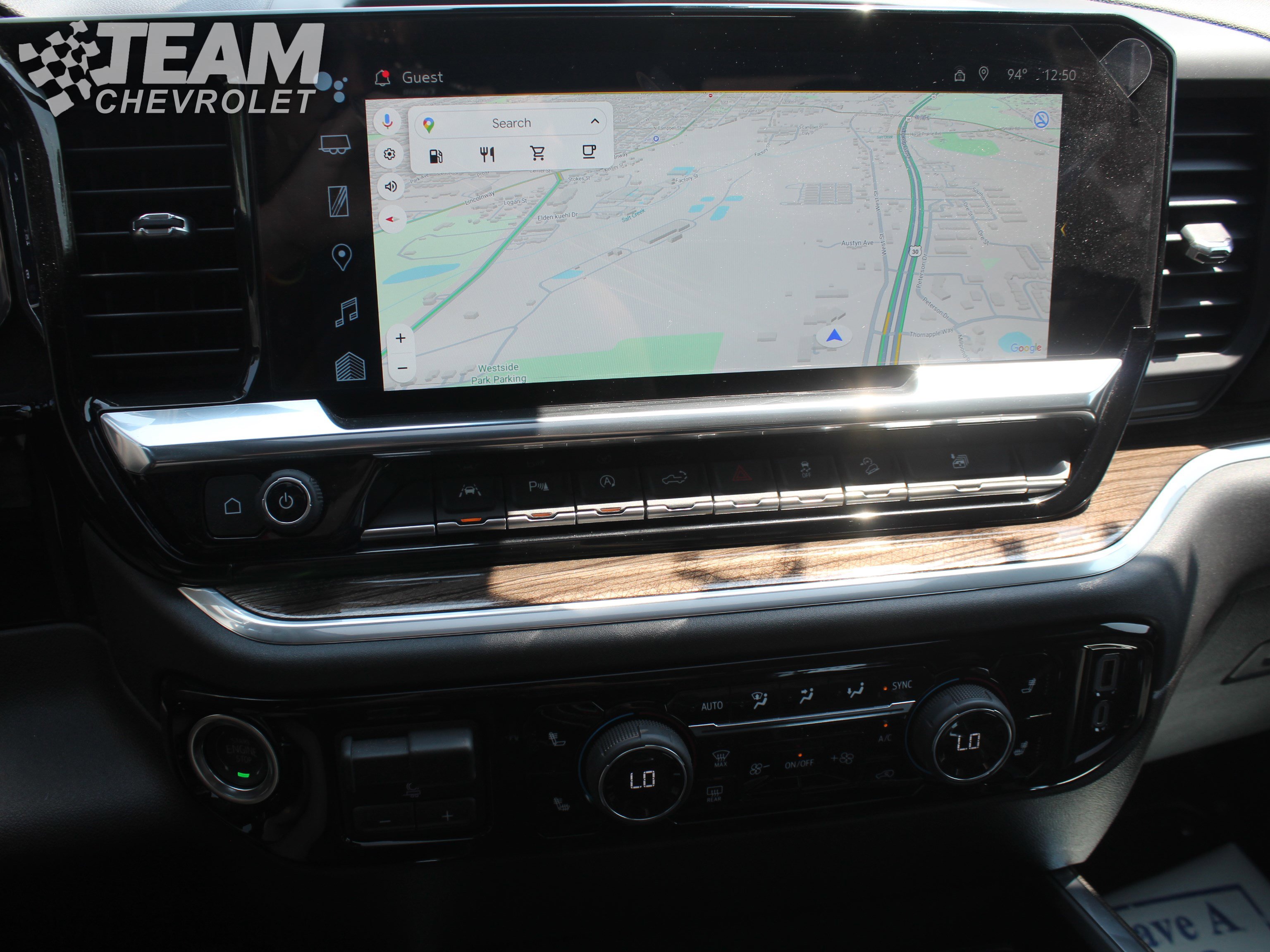 2025 Chevrolet Silverado 1500 RST photo 14