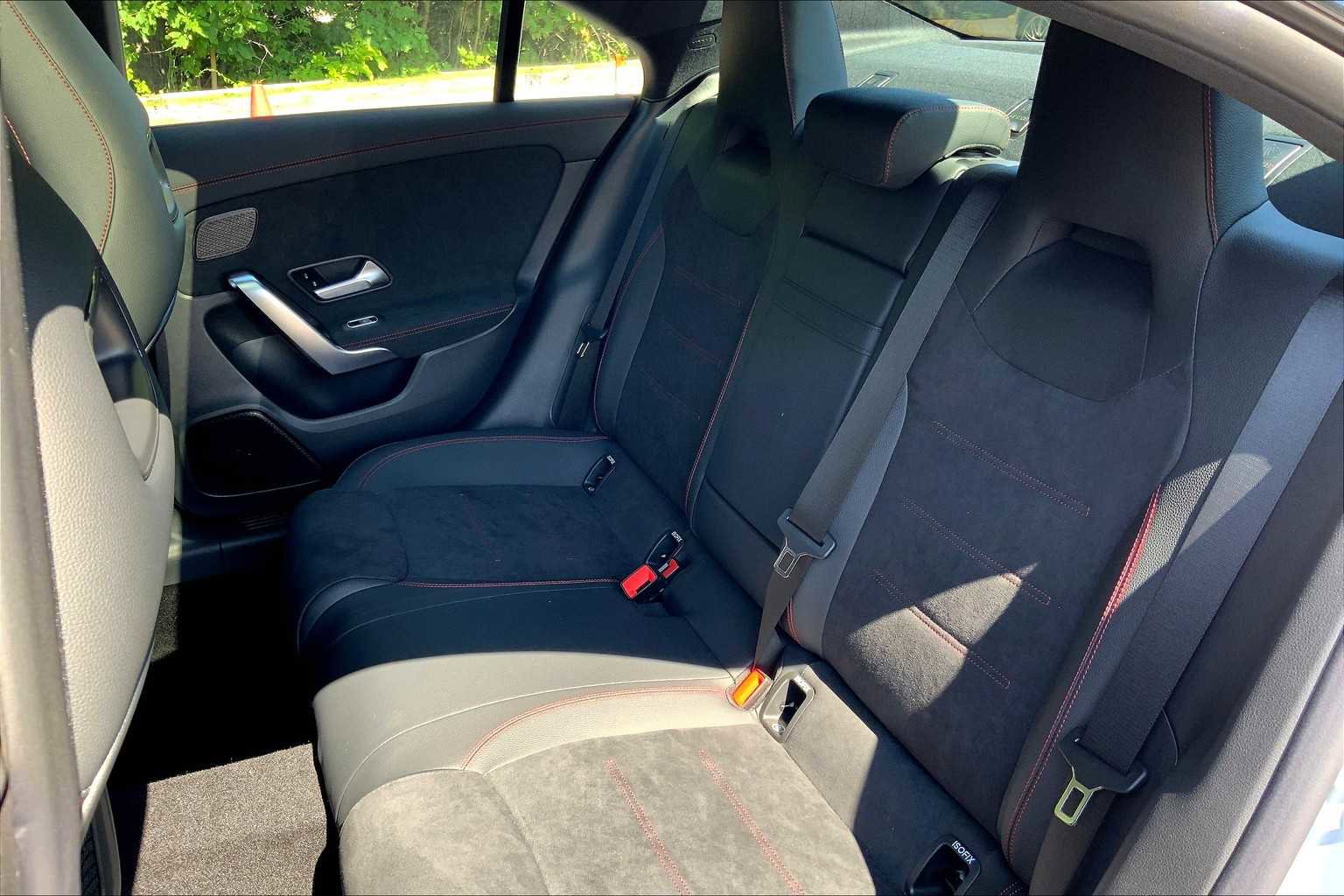 2026 Mercedes Benz CLA 250 4MATIC photo 12
