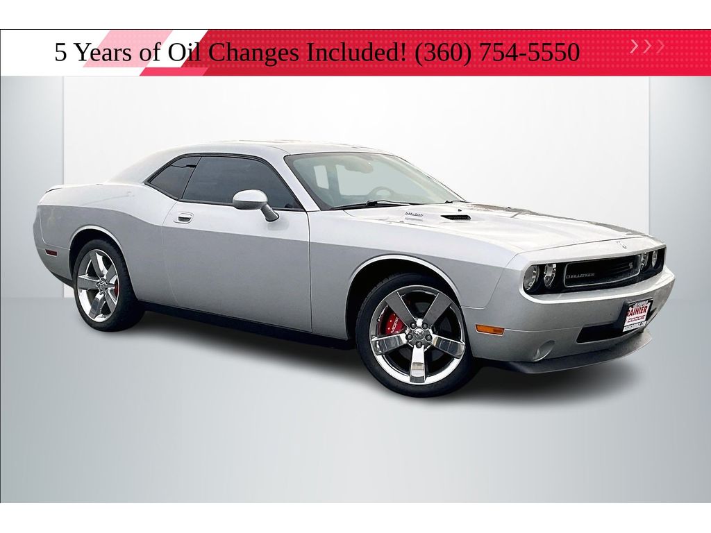 2009 Dodge Challenger R/T's photo