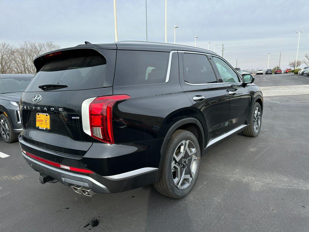 2025 Hyundai Palisade SEL photo 3