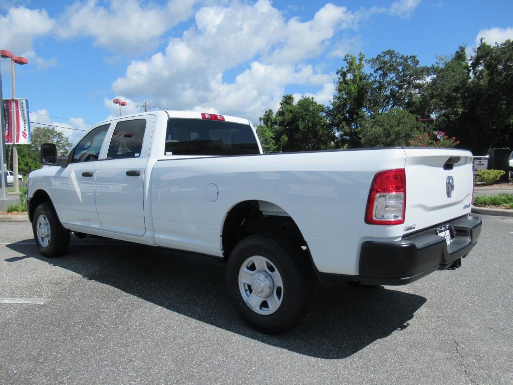 2024 Ram 2500 Tradesman photo 3