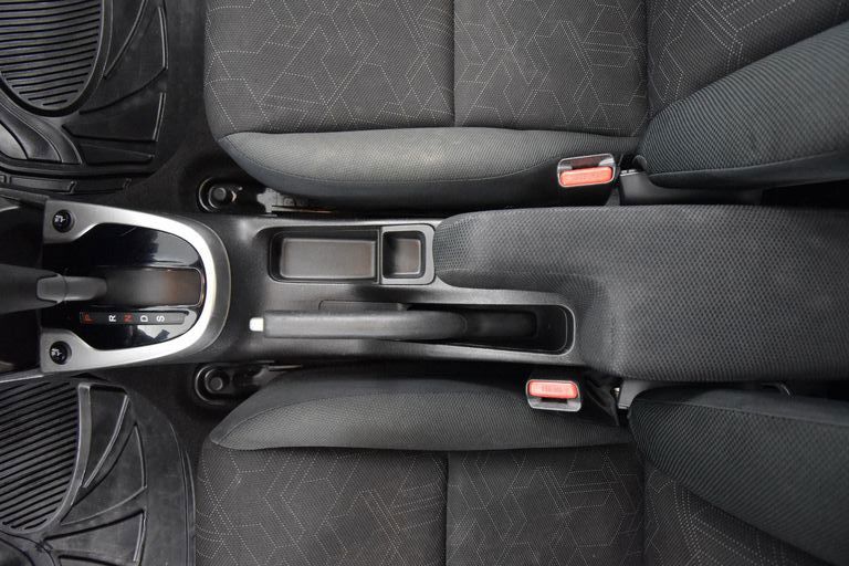 2016 Honda Fit EX photo 28