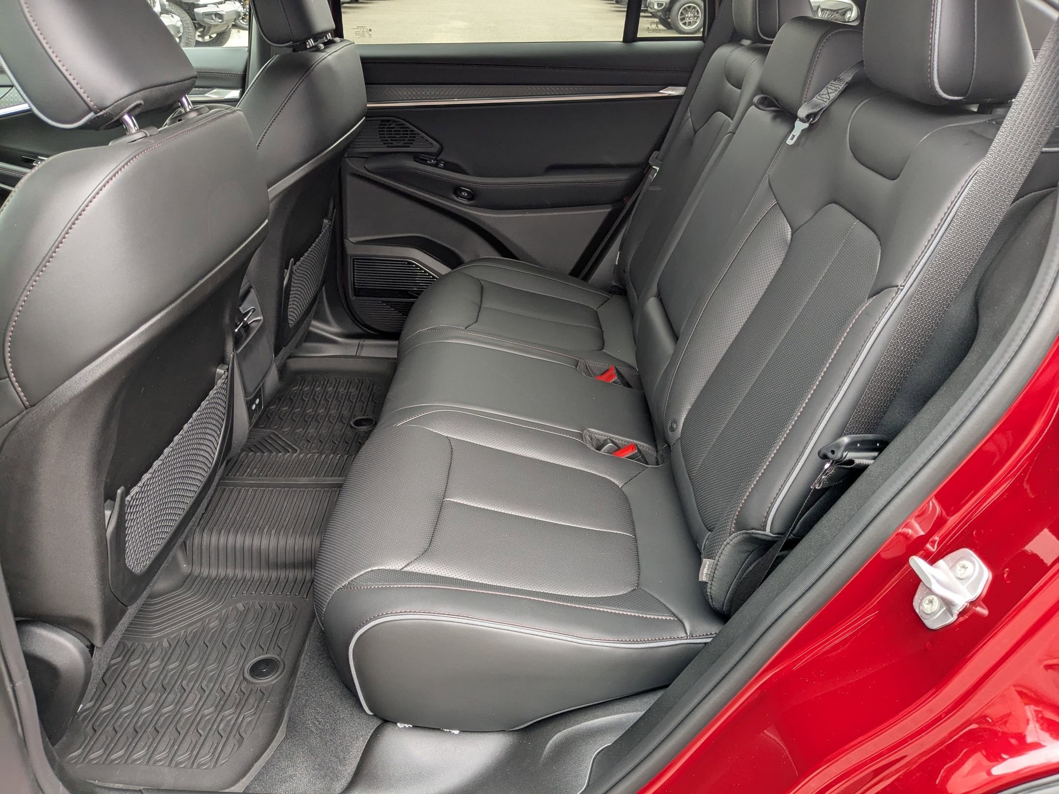 2025 Jeep Wagoneer S Limited photo 27