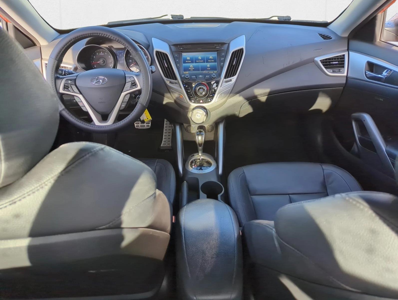 2015 Hyundai Veloster RE:FLEX Edition photo 22