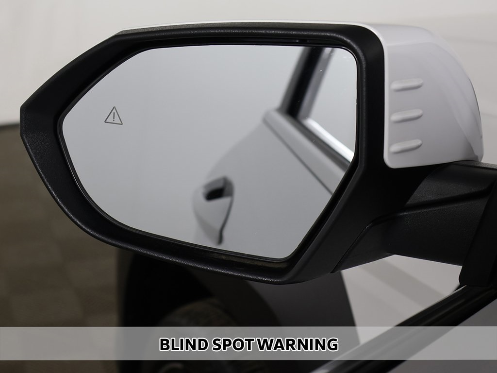 2024 Hyundai Kona Limited photo 4