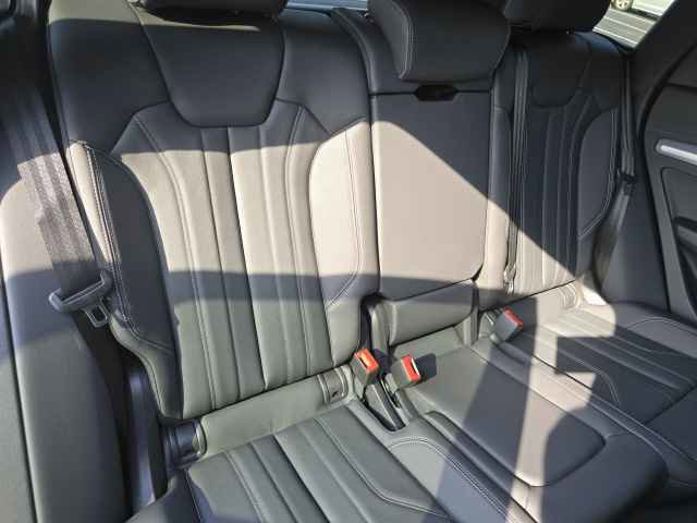 2025 Audi Q5 S line Premium 45 TFSI photo 15