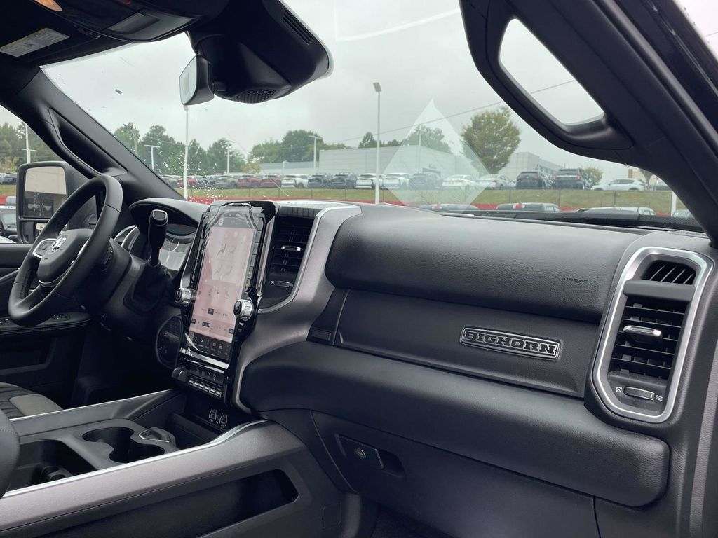 2025 Ram 2500 Big Horn photo 13