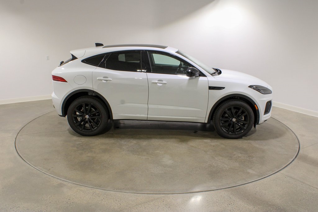 2024 Jaguar E-PACE R-Dynamic SE photo 6