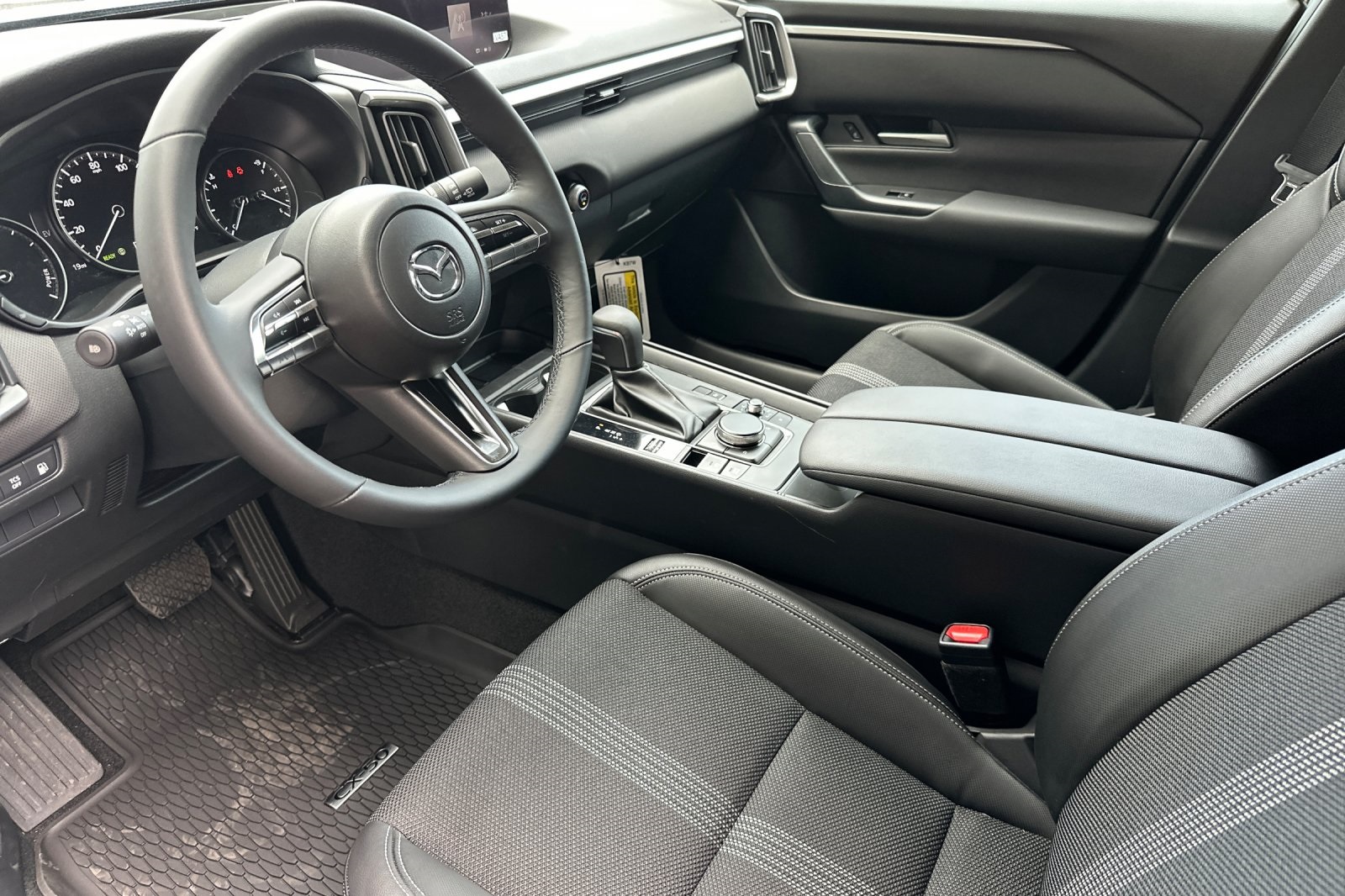 2025 Mazda CX-50 Preferred photo 9