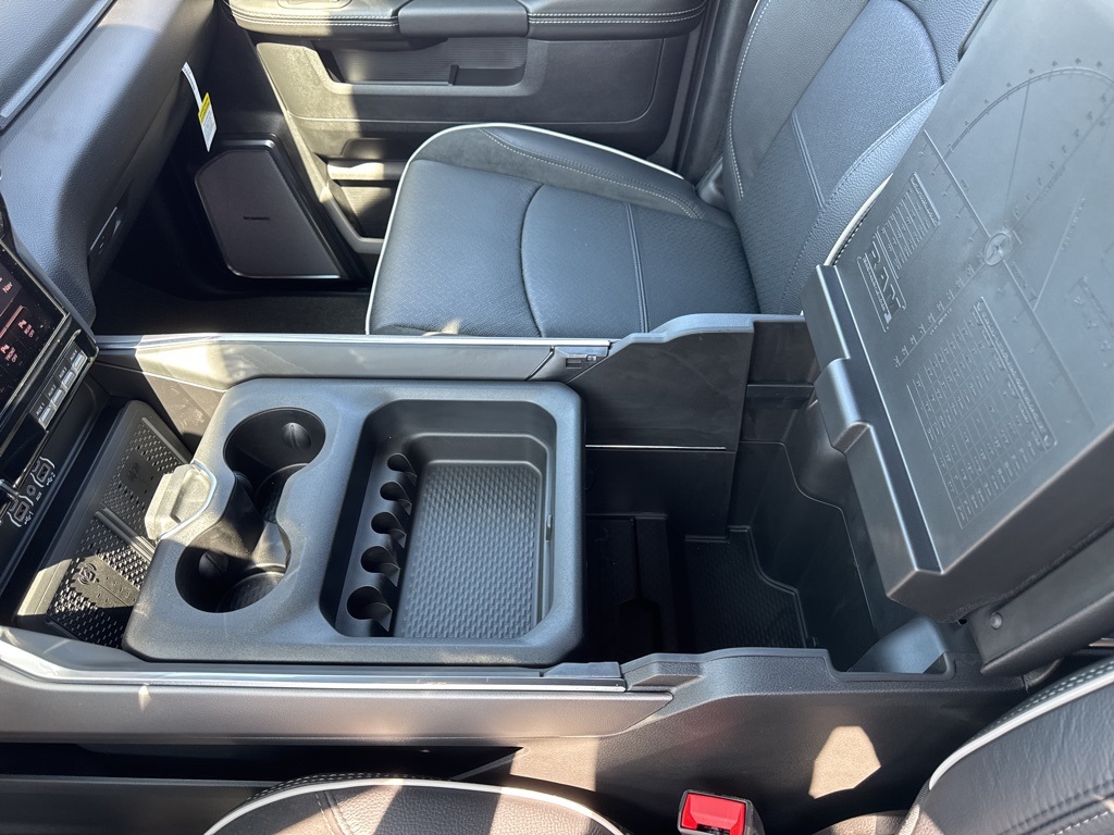 2026 Ram 2500 Laramie photo 46