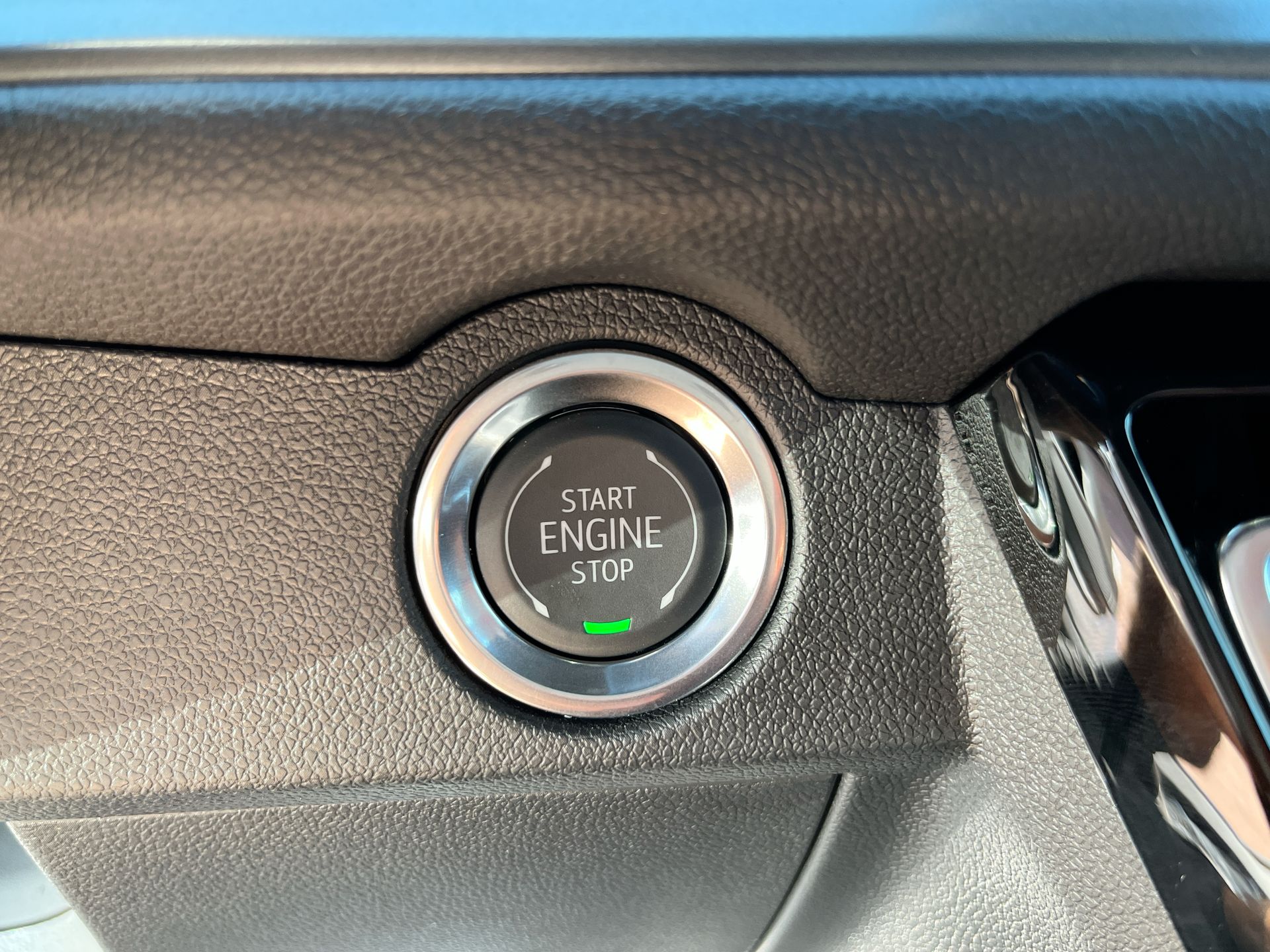 2026 Chevrolet Traverse photo 16