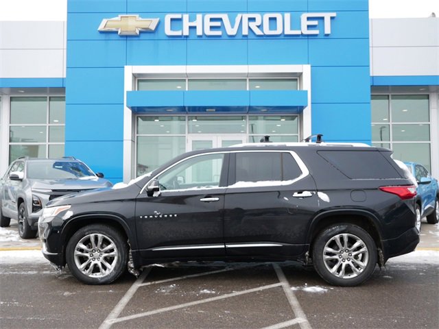 Used 2018 Chevrolet Traverse High Country with VIN 1GNEVKKW9JJ171028 for sale in Roseville, Minnesota