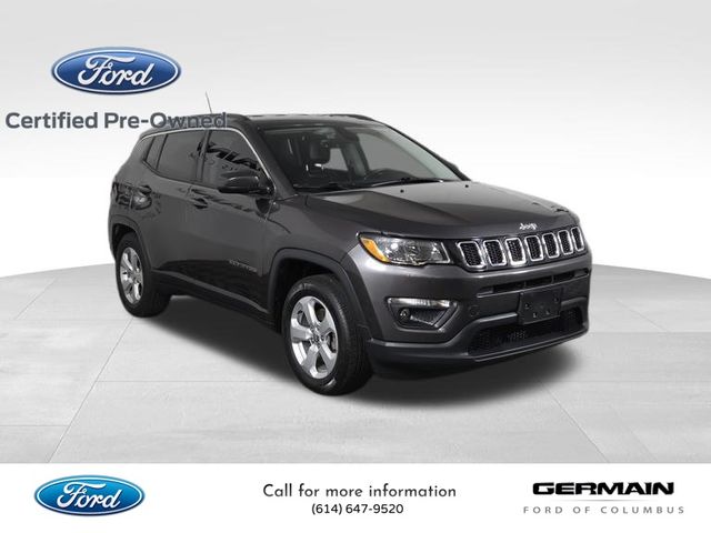 2018 Jeep Compass Latitude photo 3