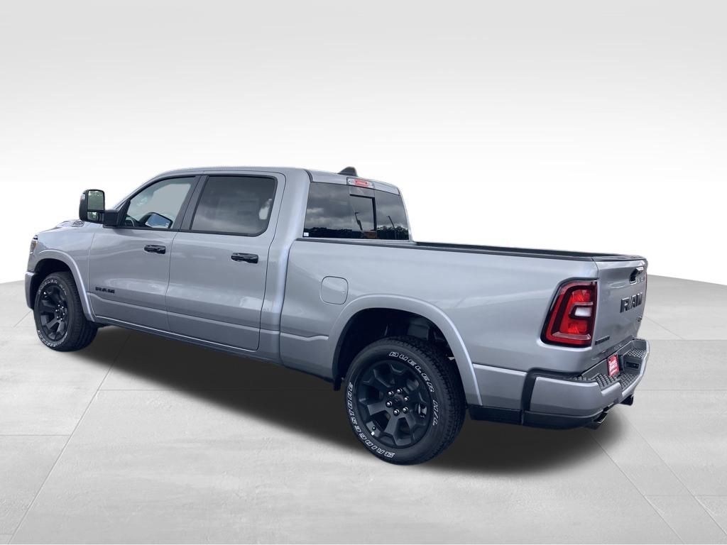 2025 Ram 1500 Big Horn Lone Star photo 3