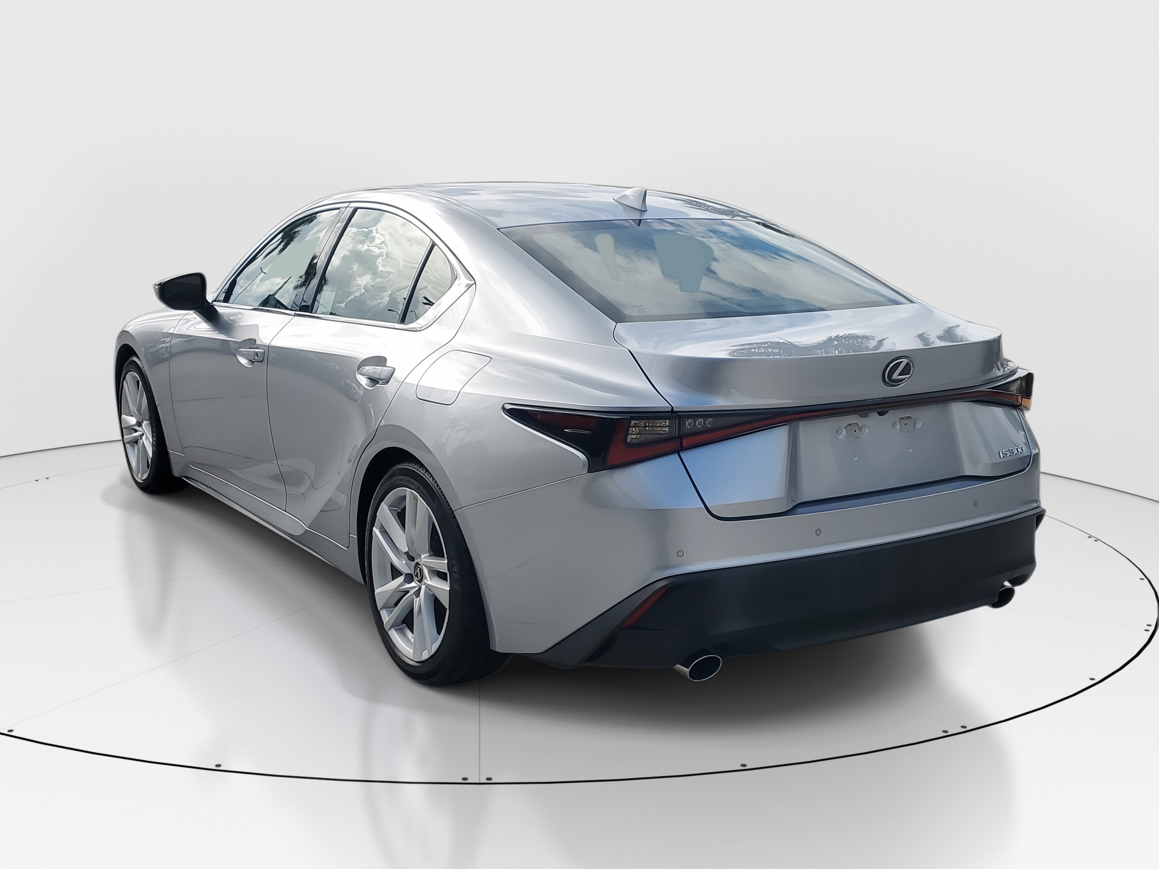 2024 Lexus IS 300 photo 5